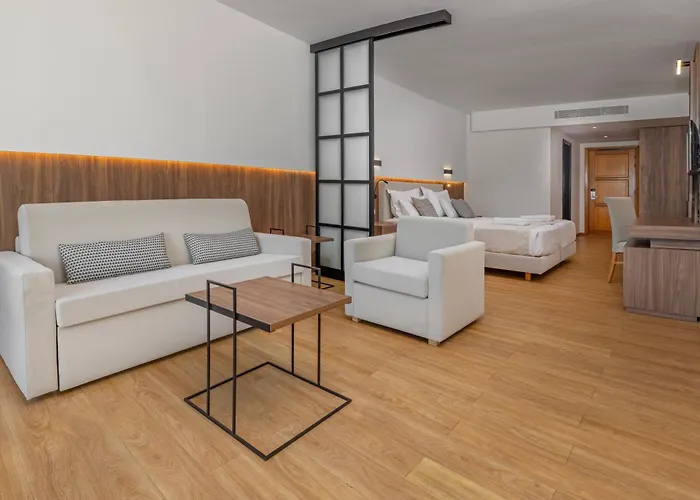 Üdülőközpont Calypso Palace