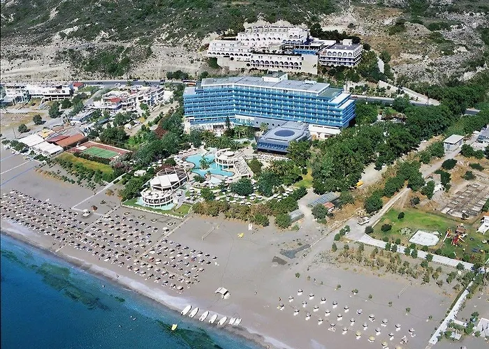Üdülőközpont Calypso Palace 4*