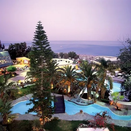 Feriested Calypso Palace 4*