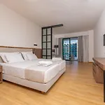 Rezort Calypso Palace Faliraki