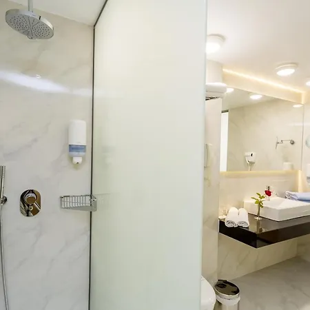 Calypso Palace Resort 4*