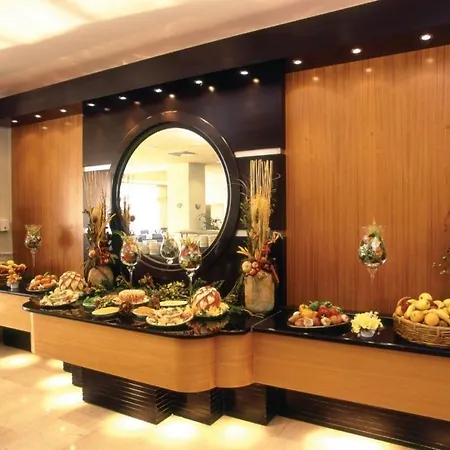 Üdülőközpont Allsun Calypso Palace
