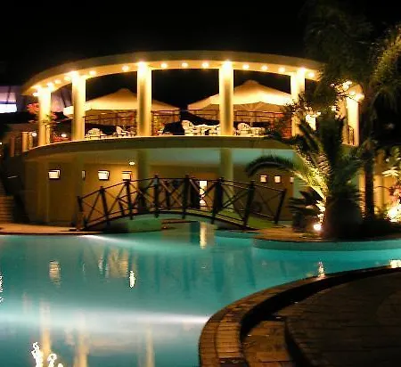 Üdülőközpont Allsun Calypso Palace 4*