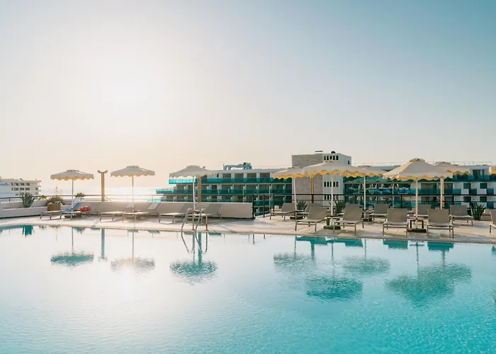 Курортний комплекс Calypso Palace 4*