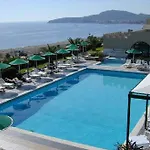 Calypso Palace 度假村 法里拉基